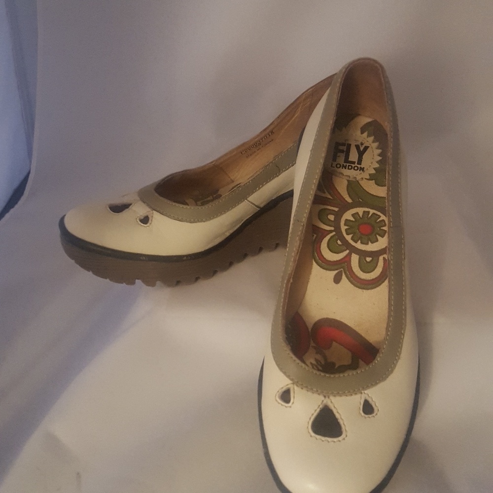 Fly London shoe